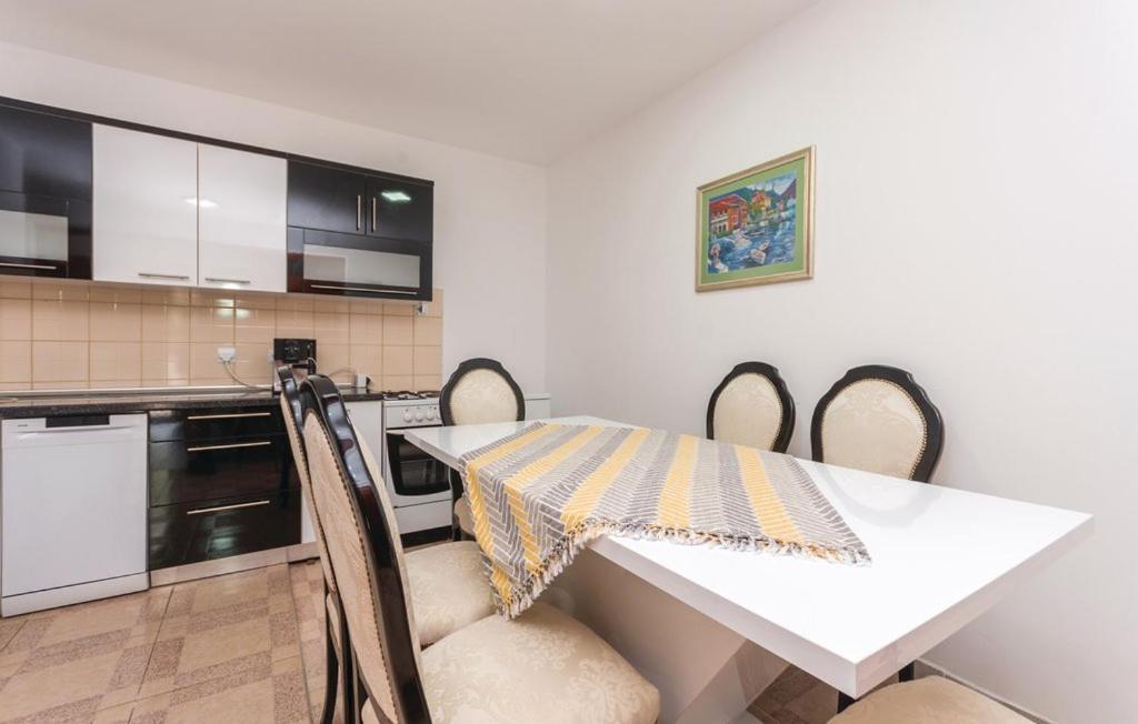 Villa Diana Pakoštane Екстериор снимка