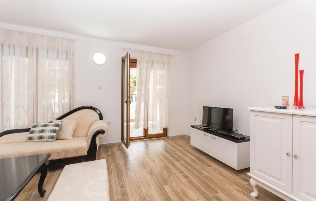 Villa Diana Pakoštane Екстериор снимка